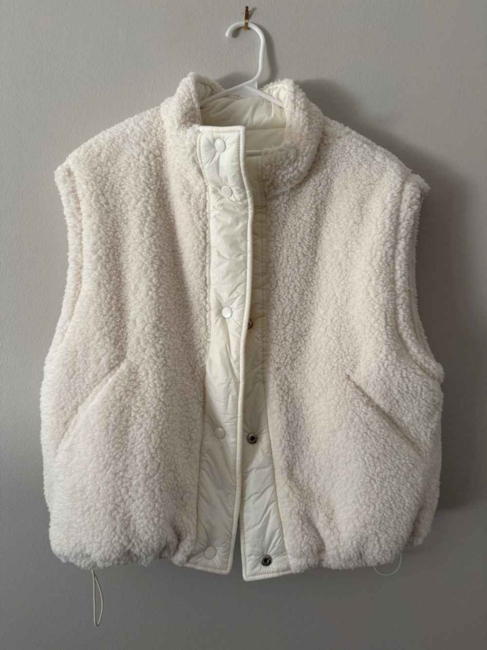 Velvet by Graham & Spencer reversible vest